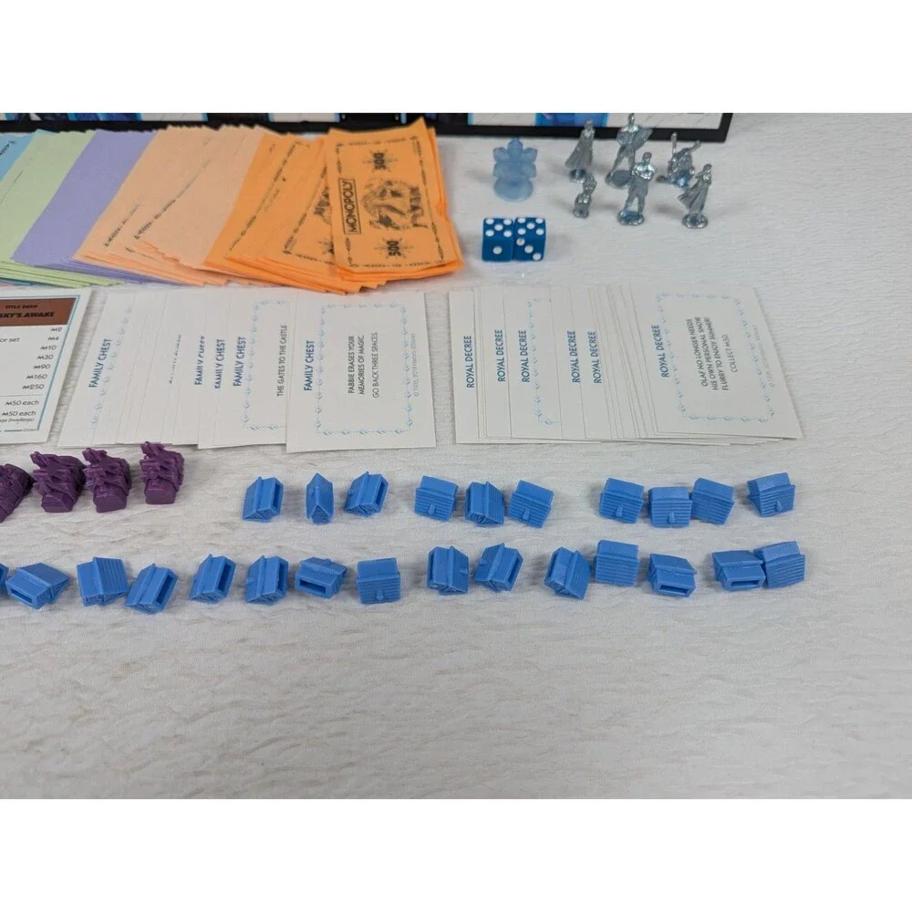 Hasbro - Monopoly: Disney Frozen 2 - Board Game - 2-6 players